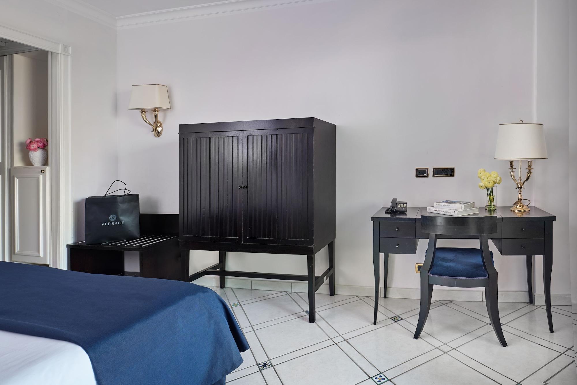 Hotel Savoy & - Preferred &