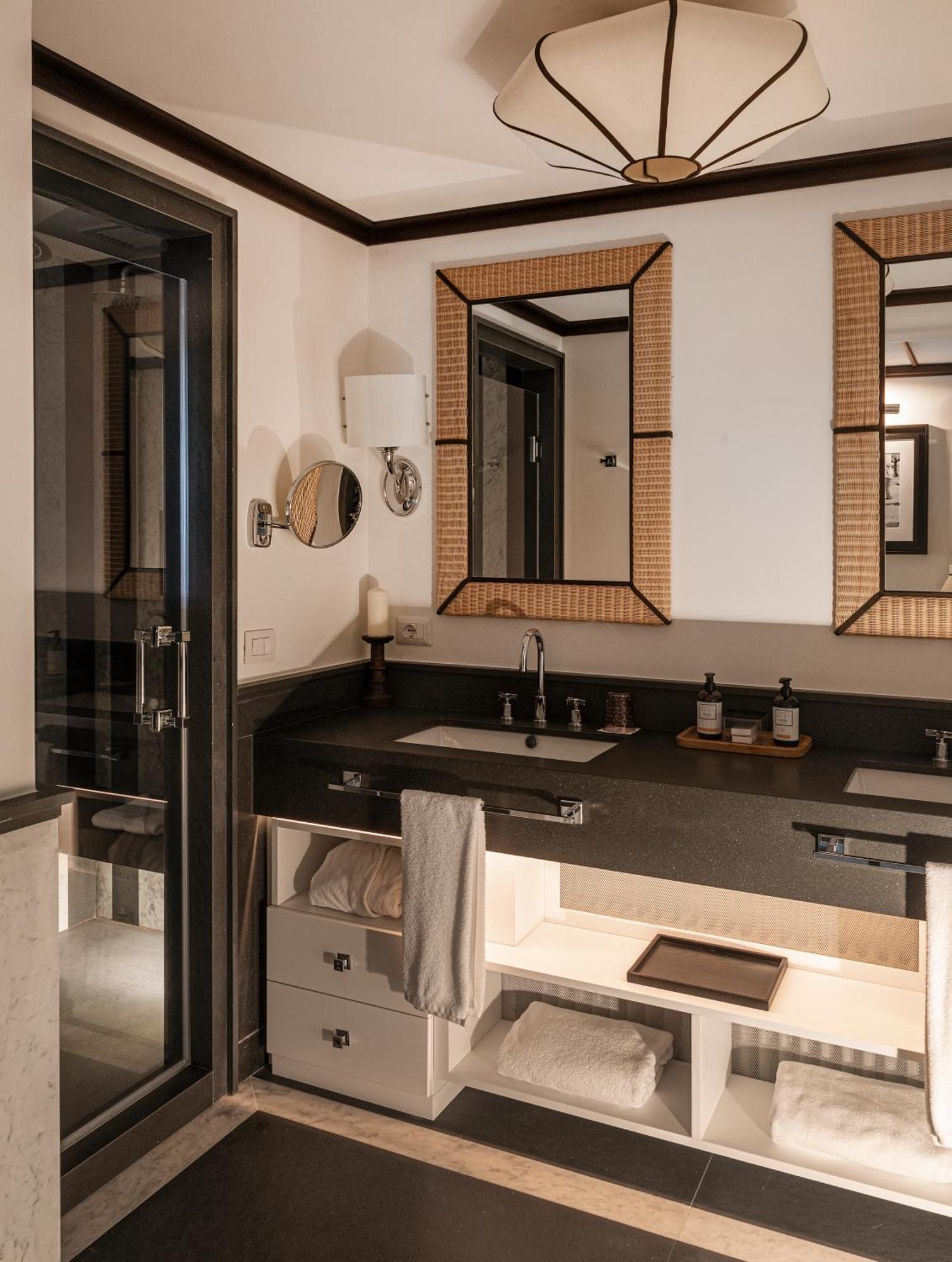 Savoy & - Preferred & 5* Paestum