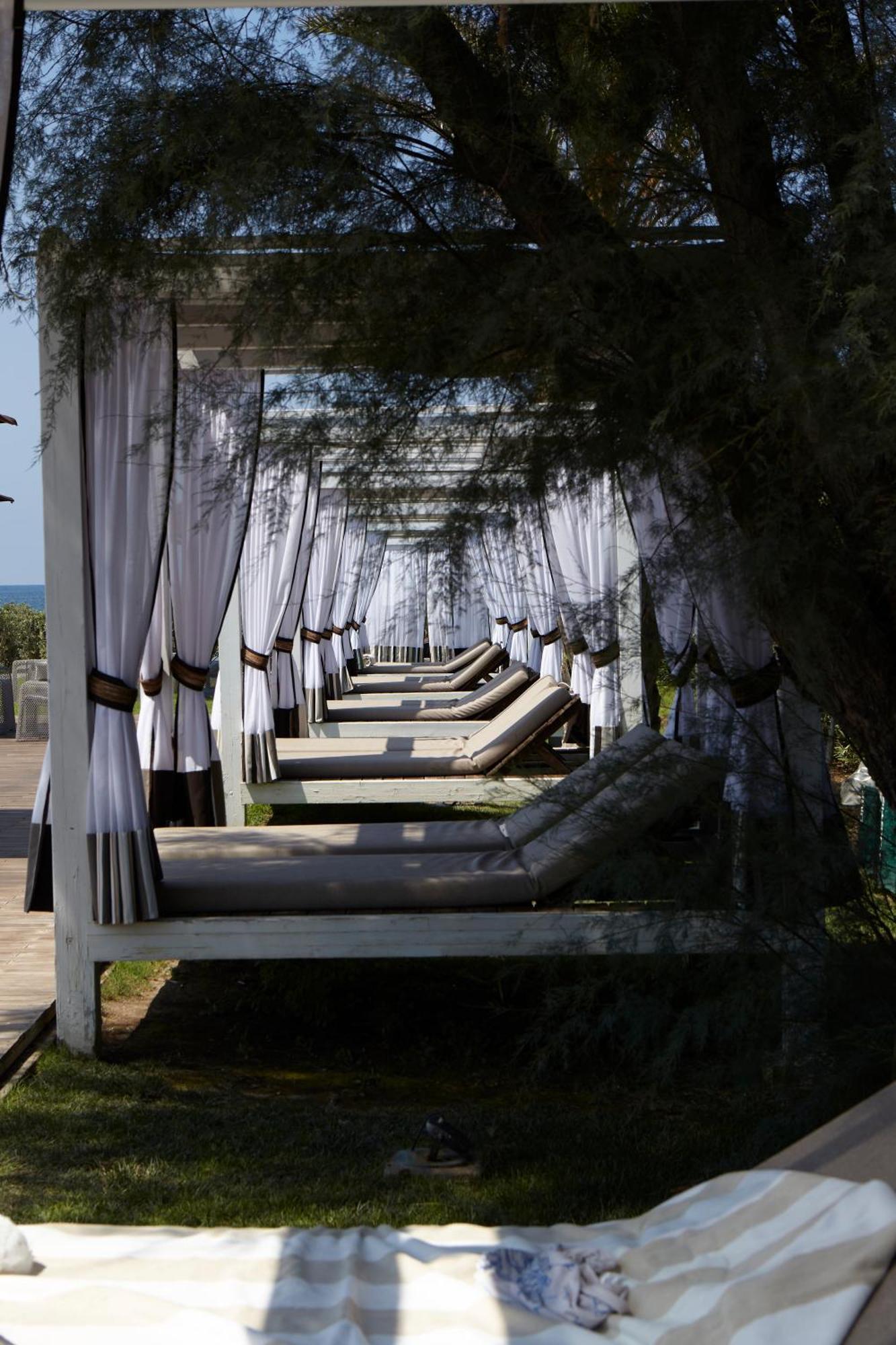 Savoy & - Preferred & Paestum