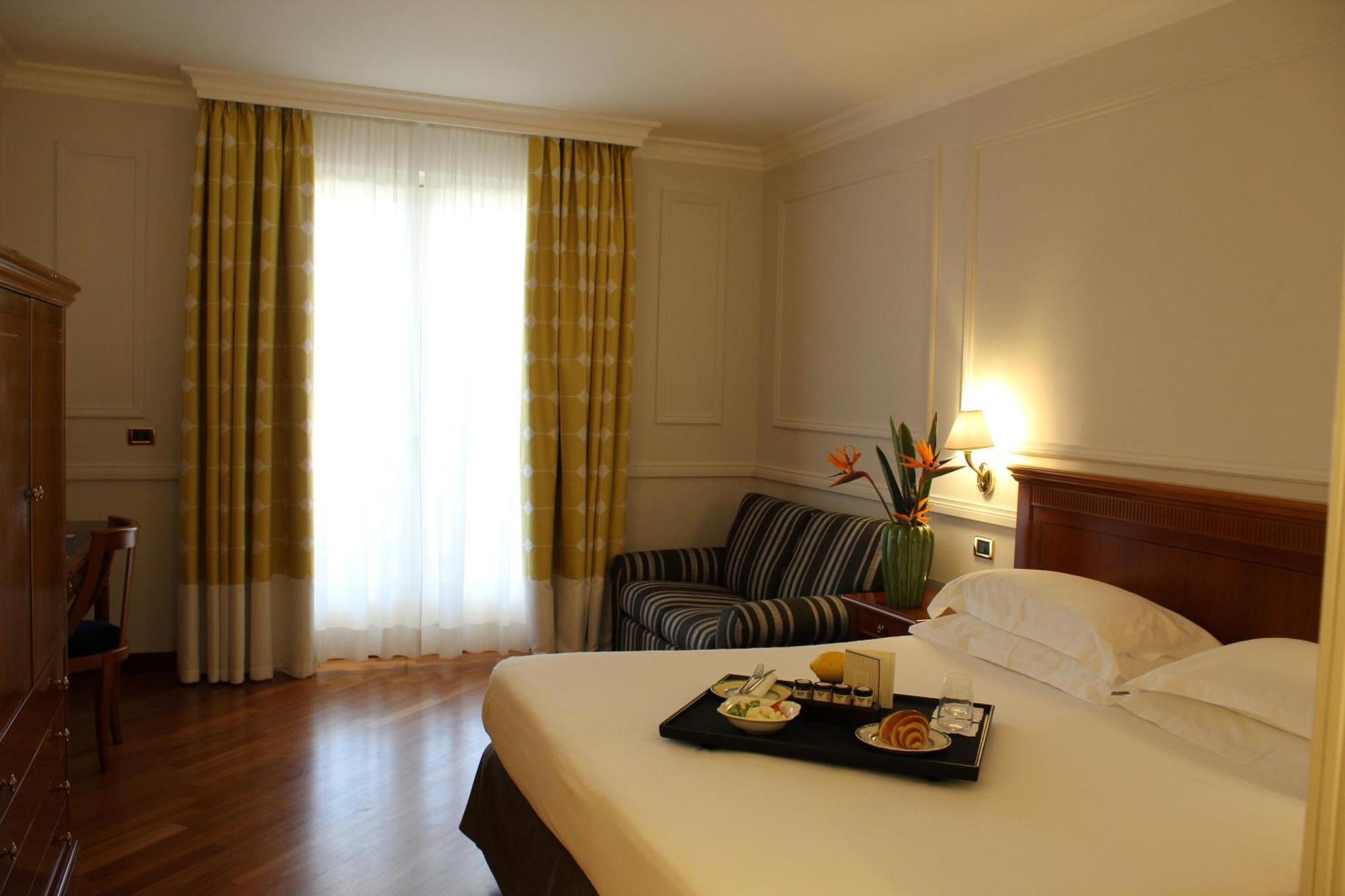 Savoy & - Preferred & Paestum