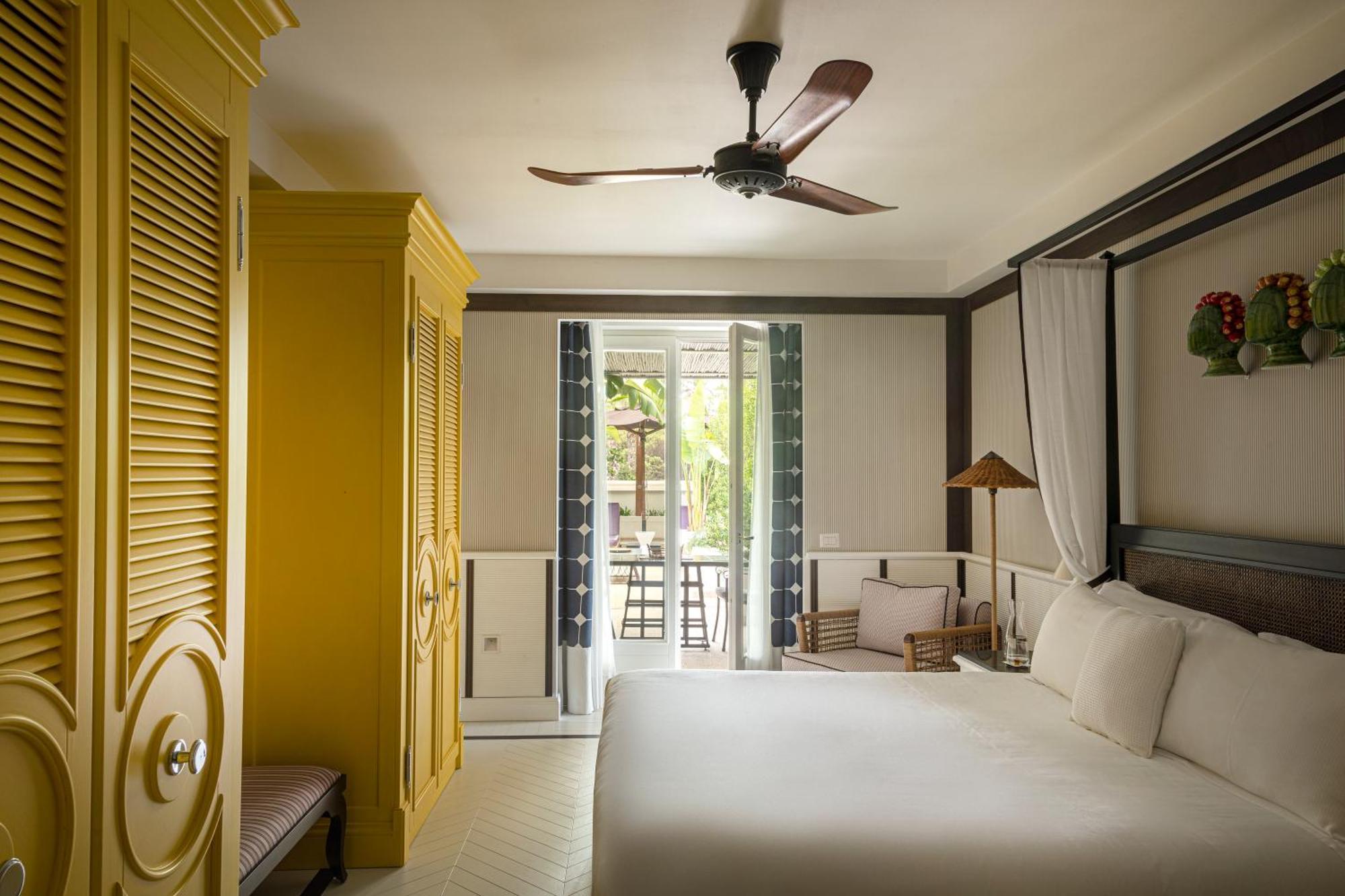 Savoy & - Preferred & 5* Paestum